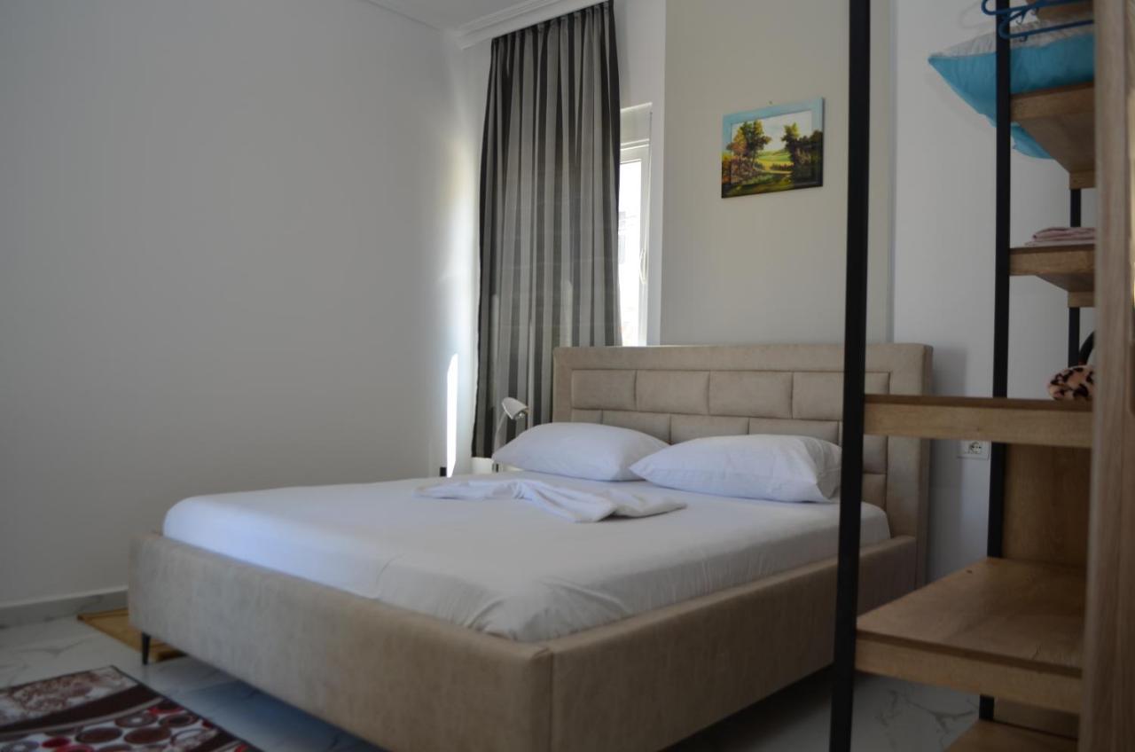 Akil Apartments Saranda Kültér fotó
