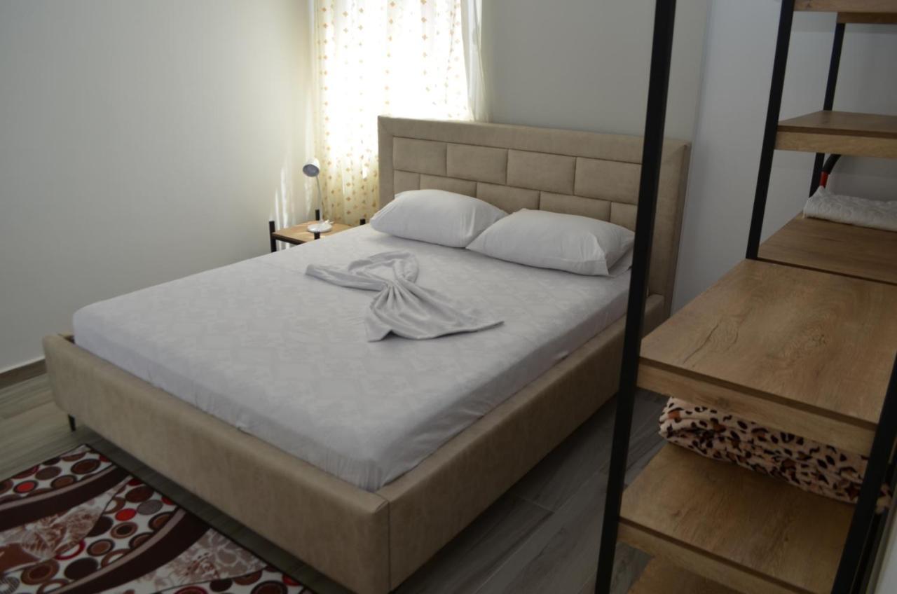 Akil Apartments Saranda Kültér fotó