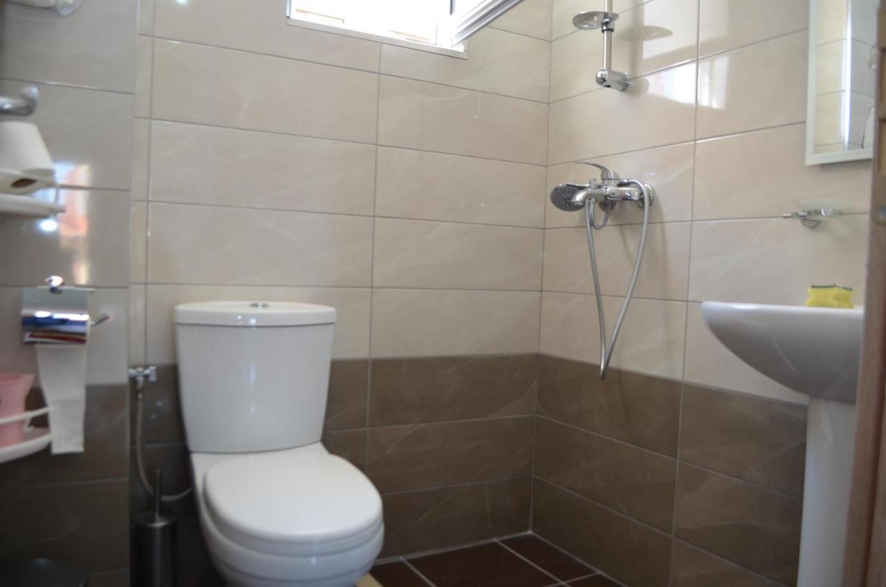 Akil Apartments Saranda Kültér fotó